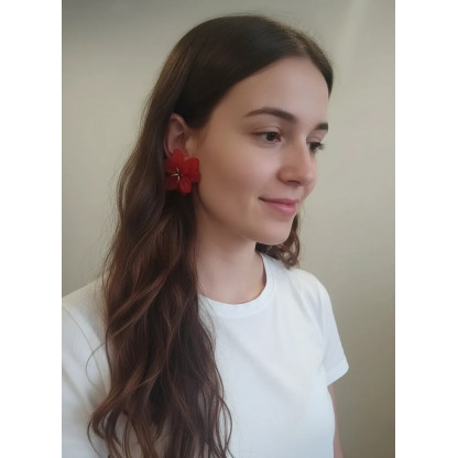 Серьги из бижутерного сплава легкие с цветами красного цвета из акрила