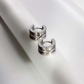 Серьги из стали c диагональным рисунком